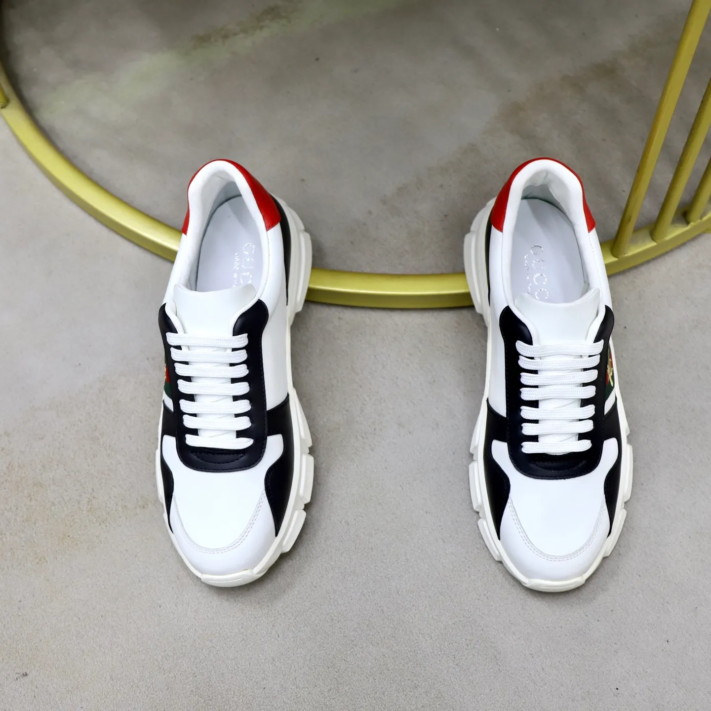 Ex-factory price: 540💰💰🙅‍♂️🙅‍♂️🙅‍♂️ Brand: GUCCI Standard code: 38-44 (45 customized) Grade: Same as the official website Material: Cowhide stitching Comfortable and breathable sheepskin lining Lightweight and wear-resistant sports outsole Style category: Men's fashionable casual shoes Running sports shoes Distinguished luxury brand elements Top luxury color: actual picture color